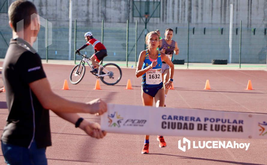 GALERÍA II: Antonio Montero y Lourdes González se imponen en la XXIII Carrera Popular Ciudad de Lucena: Las fotos en línea de meta