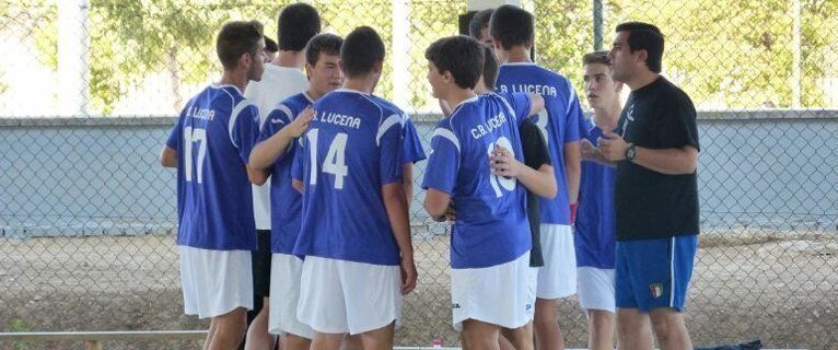  El Balonmano Lucena cadete inicia la pretemporada derrotando al Utrera (35-14) 