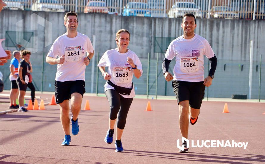 GALERÍA II: Antonio Montero y Lourdes González se imponen en la XXIII Carrera Popular Ciudad de Lucena: Las fotos en línea de meta
