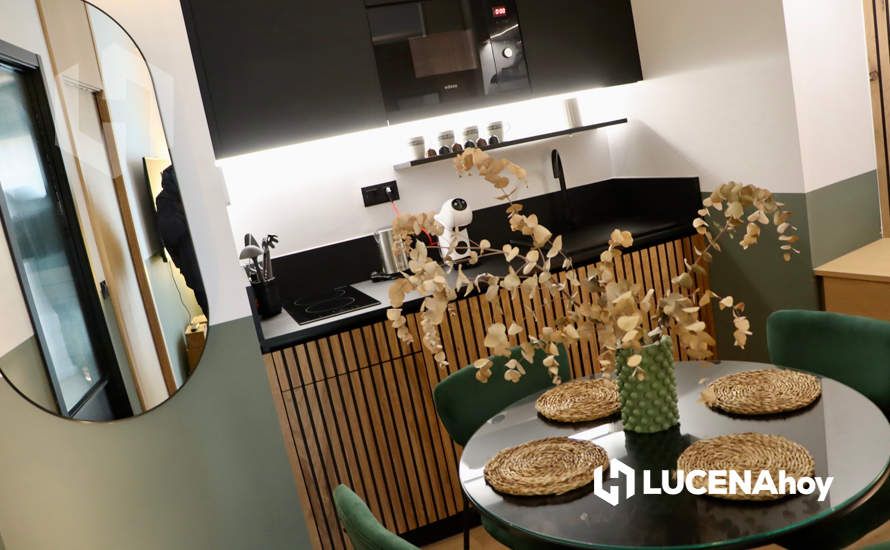 GALERÍA: El alojamiento-boutique Doña Lola, en pleno centro, aporta otras 22 plazas hoteleras a Lucena. Hoy se ha presentado en sociedad