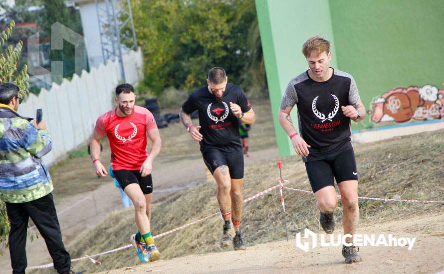 GALERÍA I: Más de 360 competidores de distintos puntos de España participan en la espectacular carrera de obstáculos "Huracán Race" de Lucena