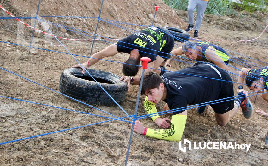 GALERÍA I: Más de 360 competidores de distintos puntos de España participan en la espectacular carrera de obstáculos "Huracán Race" de Lucena