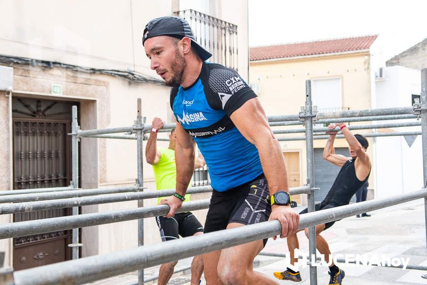 GALERÍA I: Más de 360 competidores de distintos puntos de España participan en la espectacular carrera de obstáculos "Huracán Race" de Lucena