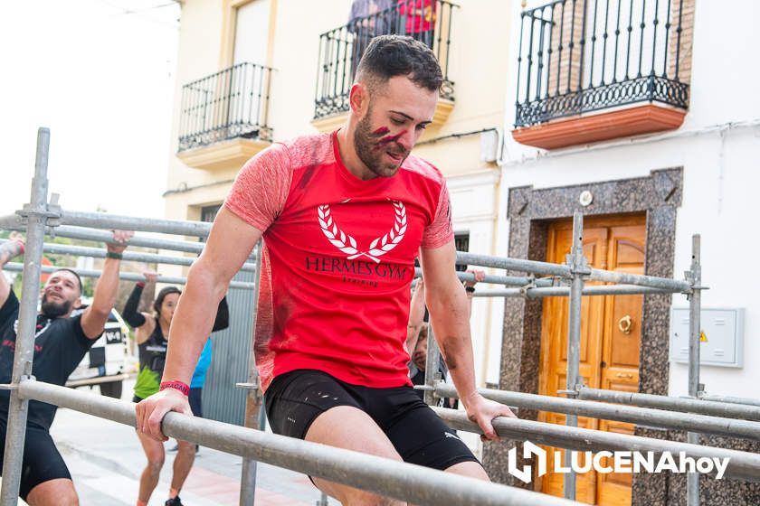 GALERÍA I: Más de 360 competidores de distintos puntos de España participan en la espectacular carrera de obstáculos "Huracán Race" de Lucena