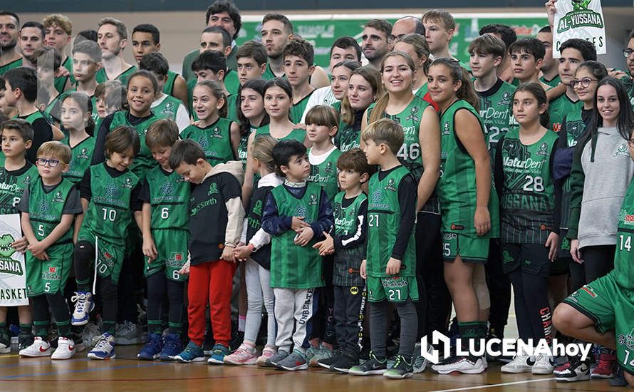 GALERÍA: Intensidad y emoción en la pista y en la grada en el primer derbi local senior entre el CB Al-Yussana y el CB Lucena (69-62) GALERÍA: Intensidad y emoción en la pista y en la grada en el primer derbi local senior entre el CB Al-Yussana y el CB Lucena (69-62)