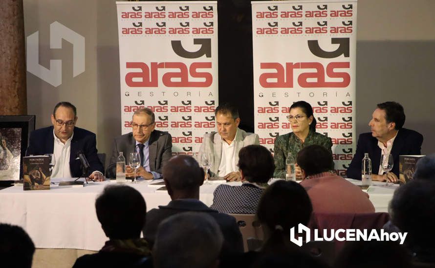 GALERÍA: Gestoría Aras publica el libro "Pedro Muñoz de Toro y el drama pasionista lucentino", del cronista oficial de Lucena, Luisfernando Palma Robles GALERÍA: Gestoría Aras publica el libro "Pedro Muñoz de Toro y el drama pasionista lucentino", del cronista oficial de Lucena, Luisfernando Palma Robles