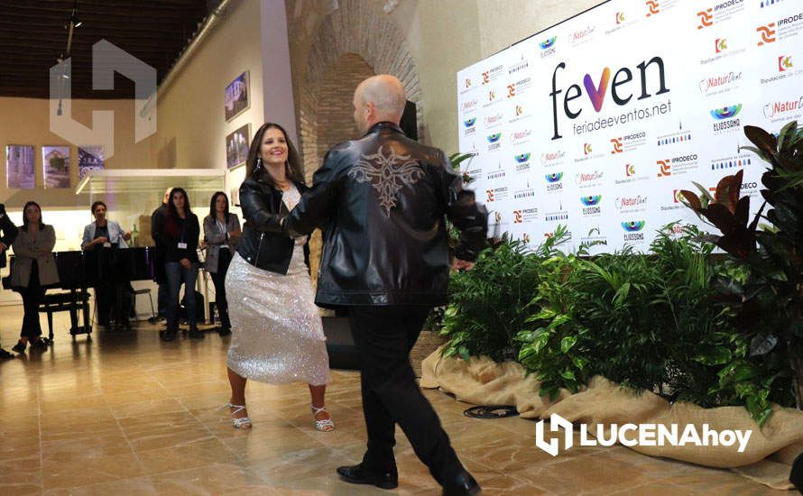 GALERÍA: La feria FEVEN abre sus puertas coincidiendo con un 'Black Friday' musical en las calles y plazas de Lucena