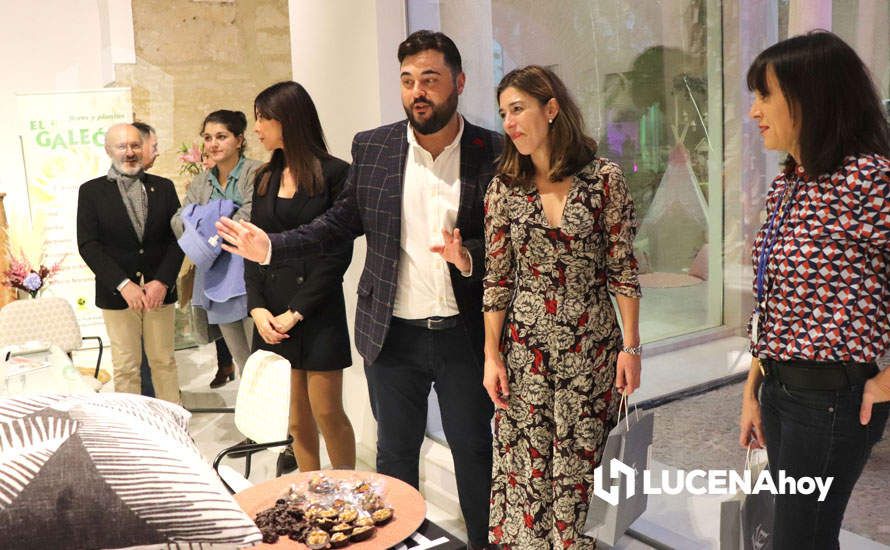 GALERÍA: La feria FEVEN abre sus puertas coincidiendo con un 'Black Friday' musical en las calles y plazas de Lucena