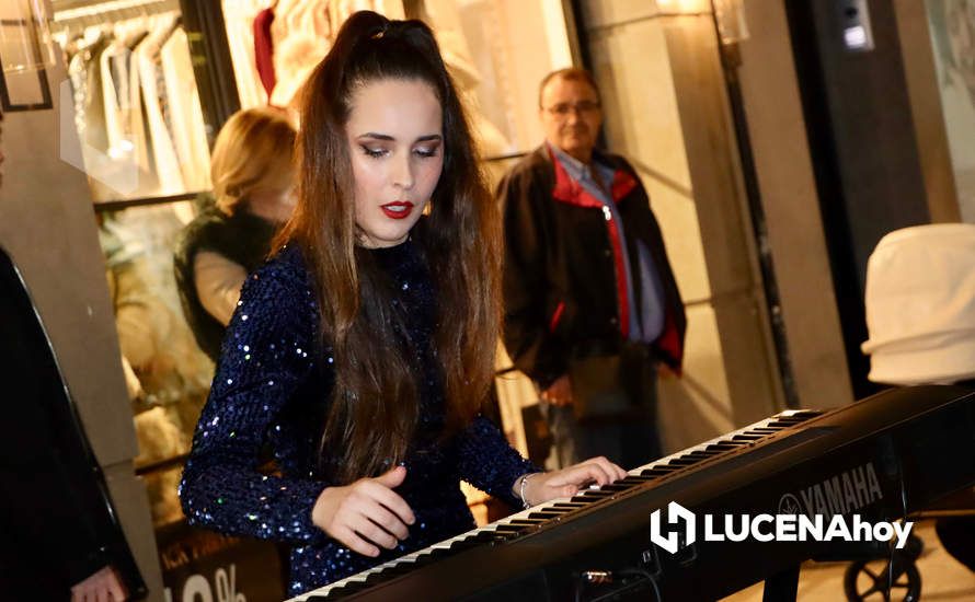 GALERÍA: La feria FEVEN abre sus puertas coincidiendo con un 'Black Friday' musical en las calles y plazas de Lucena GALERÍA: La feria FEVEN abre sus puertas coincidiendo con un 'Black Friday' musical en las calles y plazas de Lucena