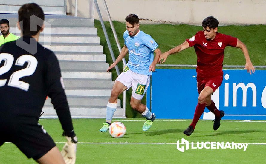 GALERÍA: El Ciudad de Lucena no puede con el Sevilla C y cede su primera derrota en el estadio municipal (1-2)