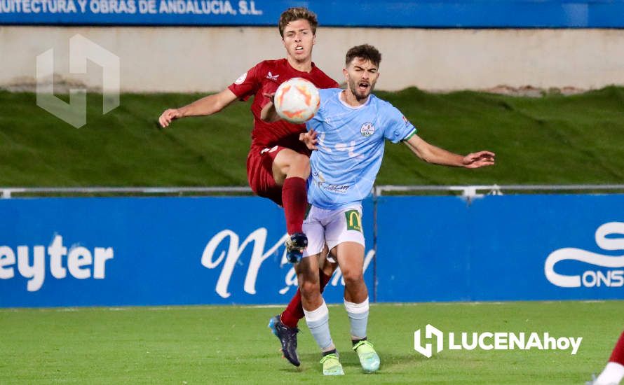 GALERÍA: El Ciudad de Lucena no puede con el Sevilla C y cede su primera derrota en el estadio municipal (1-2)