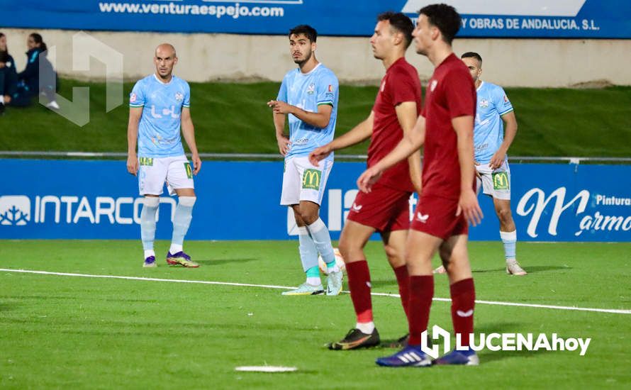 GALERÍA: El Ciudad de Lucena no puede con el Sevilla C y cede su primera derrota en el estadio municipal (1-2)