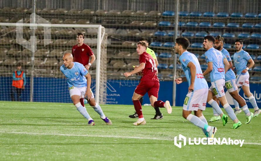 GALERÍA: El Ciudad de Lucena no puede con el Sevilla C y cede su primera derrota en el estadio municipal (1-2)