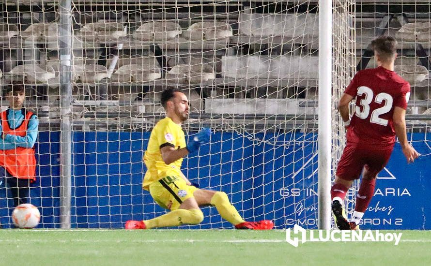 GALERÍA: El Ciudad de Lucena no puede con el Sevilla C y cede su primera derrota en el estadio municipal (1-2)