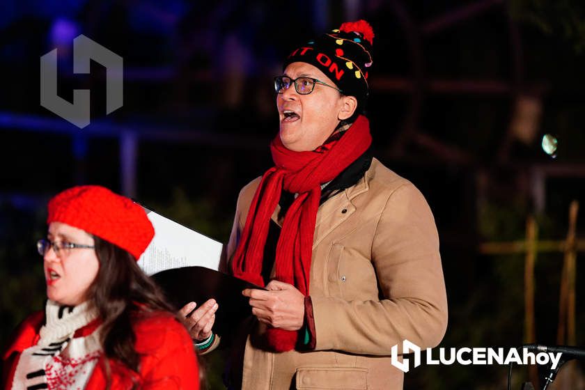 GALERÍA: Las luces de la Navidad son ya protagonistas en las calles y plazas de Lucena tras la inauguración por villancicos del Poblado de Belén