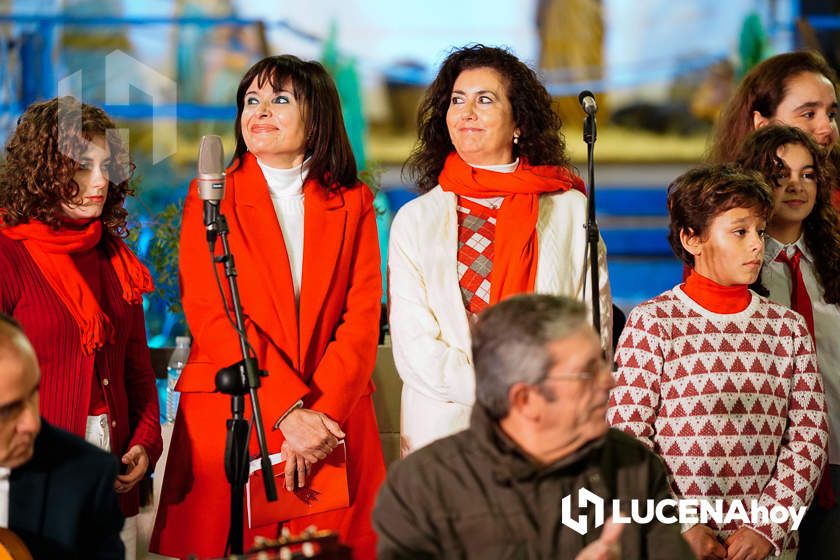 GALERÍA: Las luces de la Navidad son ya protagonistas en las calles y plazas de Lucena tras la inauguración por villancicos del Poblado de Belén