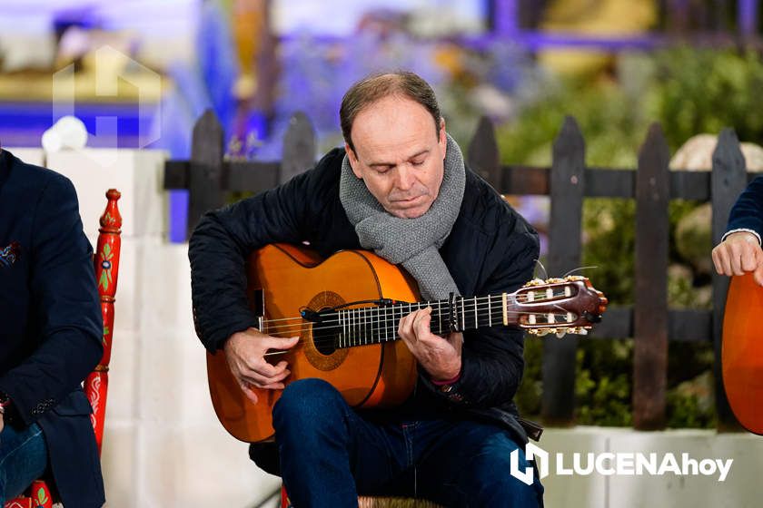 GALERÍA: Las luces de la Navidad son ya protagonistas en las calles y plazas de Lucena tras la inauguración por villancicos del Poblado de Belén