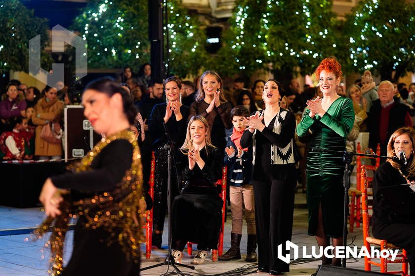 GALERÍA: Las luces de la Navidad son ya protagonistas en las calles y plazas de Lucena tras la inauguración por villancicos del Poblado de Belén