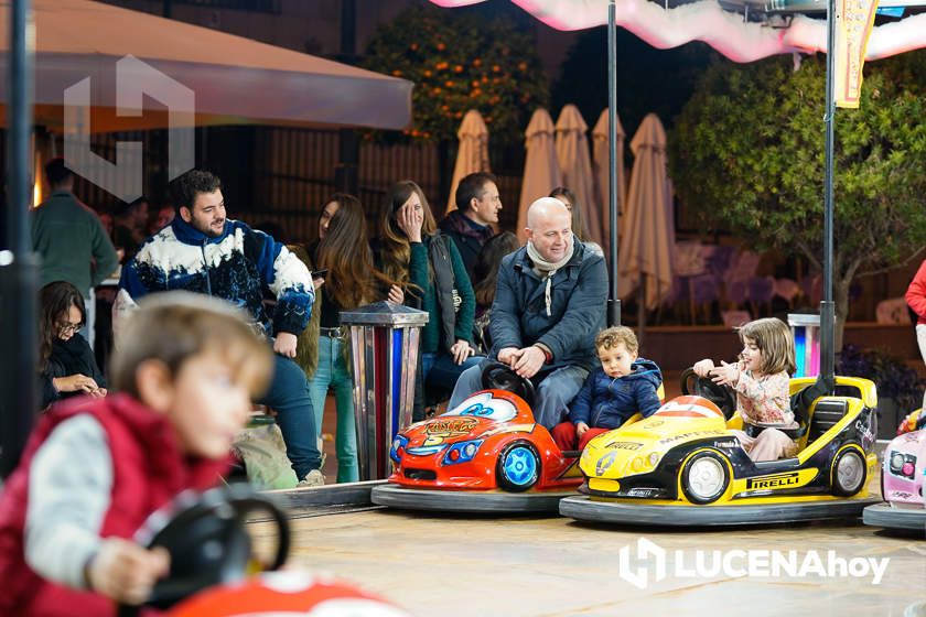 GALERÍA: Las luces de la Navidad son ya protagonistas en las calles y plazas de Lucena tras la inauguración por villancicos del Poblado de Belén