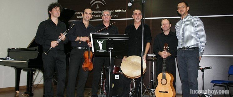  Cinco músicos lucentinos fusionan música sefardí, jazz, flamenco en Netilat Klezmer 
