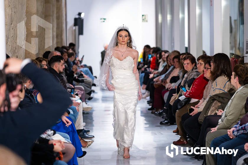 GALERÍA: Lucena se viste de moda para mostrar las creaciones de seis jóvenes diseñadores locales en la Pasarela 868 Afrodita