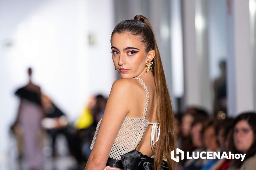 GALERÍA: Lucena se viste de moda para mostrar las creaciones de seis jóvenes diseñadores locales en la Pasarela 868 Afrodita