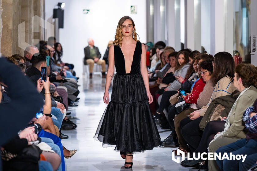 GALERÍA: Lucena se viste de moda para mostrar las creaciones de seis jóvenes diseñadores locales en la Pasarela 868 Afrodita