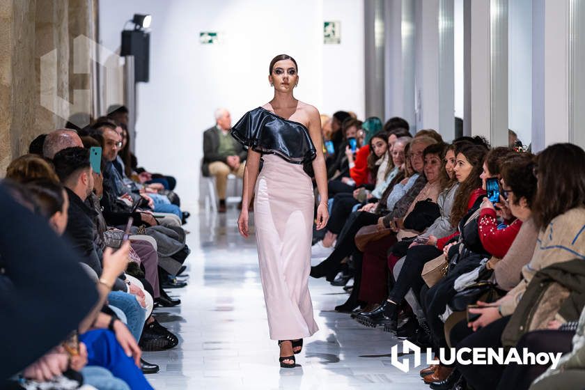 GALERÍA: Lucena se viste de moda para mostrar las creaciones de seis jóvenes diseñadores locales en la Pasarela 868 Afrodita