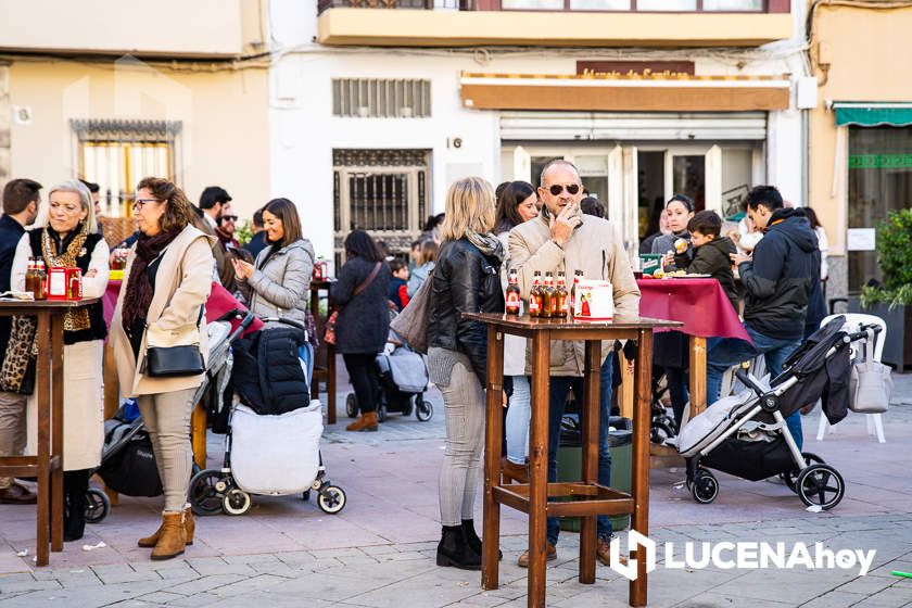 GALERÍA: La Navidad llega al barrio de Santiago de la mano de su Zambomba Flamenca GALERÍA: La Navidad llega al barrio de Santiago de la mano de su Zambomba Flamenca