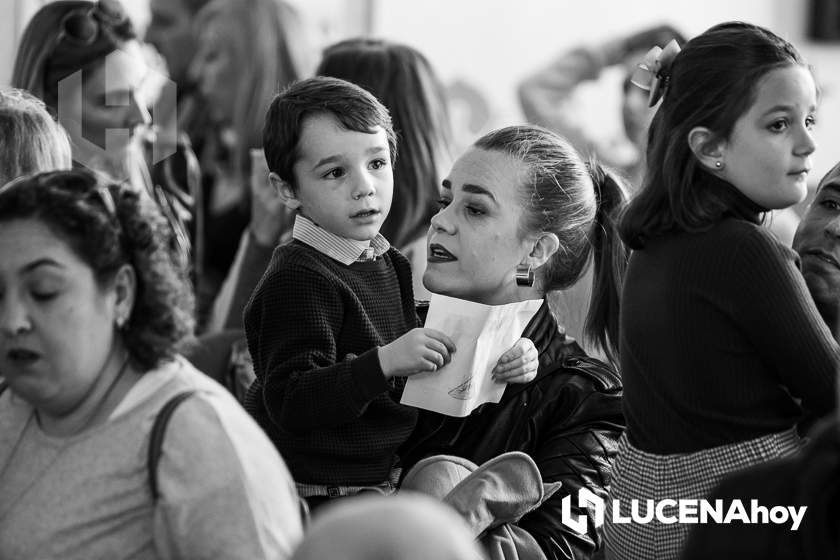 GALERÍA: Miles de niños entregan a los Mensajeros Reales sus cartas para los Reyes Magos GALERÍA: Miles de niños entregan a los Mensajeros Reales sus cartas para los Reyes Magos