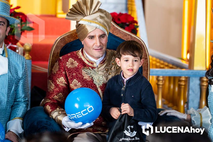 GALERÍA: Miles de niños entregan a los Mensajeros Reales sus cartas para los Reyes Magos GALERÍA: Miles de niños entregan a los Mensajeros Reales sus cartas para los Reyes Magos