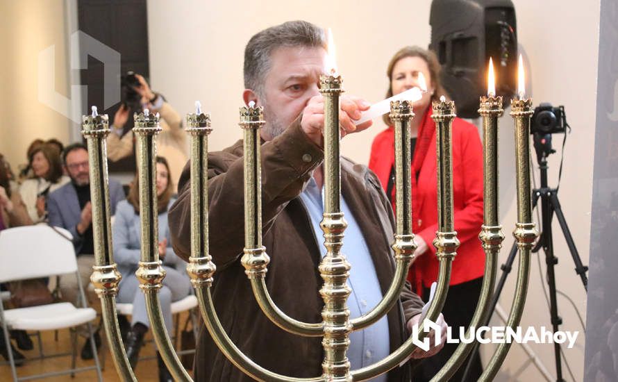 GALERÍA: Lucena celebra la Janucá 2022 con el tradicional encendido de velas para rememorar el legado sefardí de nuestra ciudad GALERÍA: Lucena celebra la Janucá 2022 con el tradicional encendido de velas para rememorar el legado sefardí de nuestra ciudad