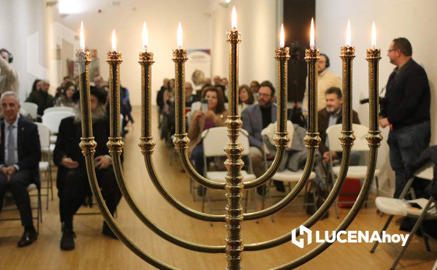 GALERÍA: Lucena celebra la Janucá 2022 con el tradicional encendido de velas para rememorar el legado sefardí de nuestra ciudad GALERÍA: Lucena celebra la Janucá 2022 con el tradicional encendido de velas para rememorar el legado sefardí de nuestra ciudad