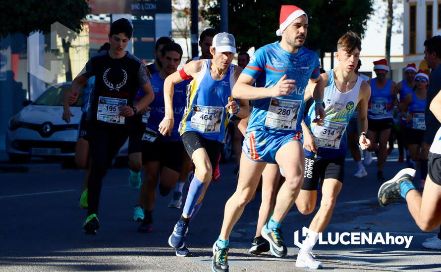 GALERÍA (I): Las fotos de la III San Silvestre de Lucena, la carrera más divertida y solidaria del año