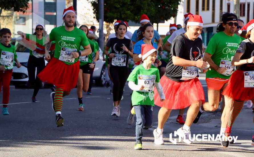 GALERÍA (I): Las fotos de la III San Silvestre de Lucena, la carrera más divertida y solidaria del año