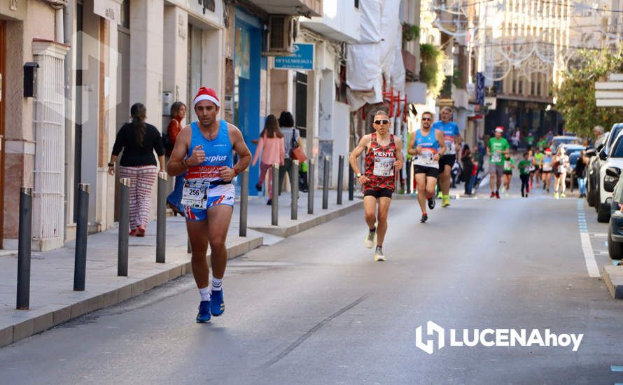 GALERÍA (I): Las fotos de la III San Silvestre de Lucena, la carrera más divertida y solidaria del año