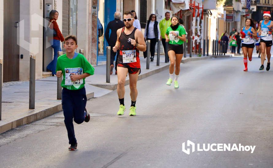 GALERÍA (I): Las fotos de la III San Silvestre de Lucena, la carrera más divertida y solidaria del año