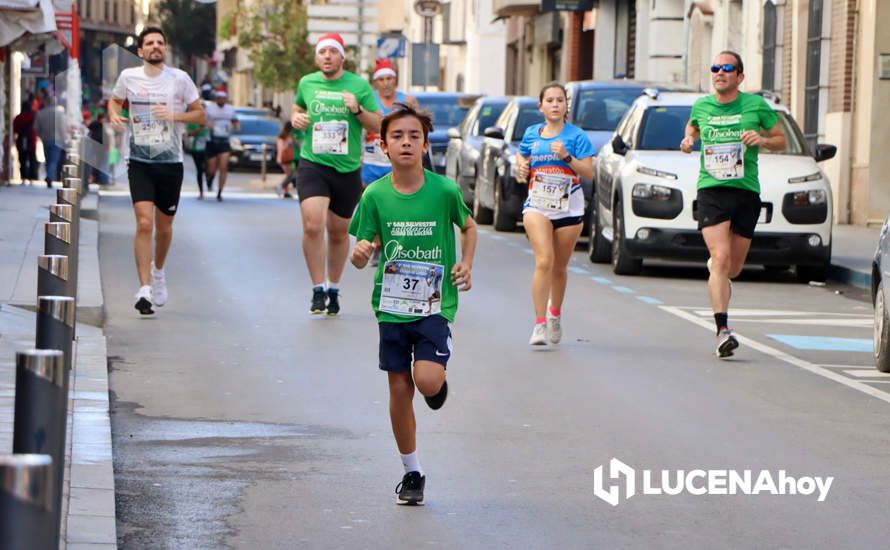 GALERÍA (I): Las fotos de la III San Silvestre de Lucena, la carrera más divertida y solidaria del año