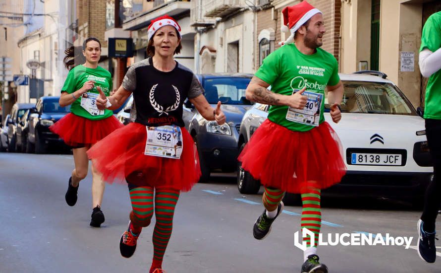 GALERÍA (I): Las fotos de la III San Silvestre de Lucena, la carrera más divertida y solidaria del año
