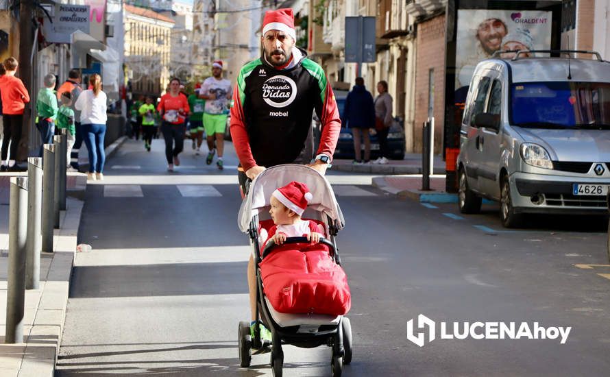 GALERÍA (I): Las fotos de la III San Silvestre de Lucena, la carrera más divertida y solidaria del año
