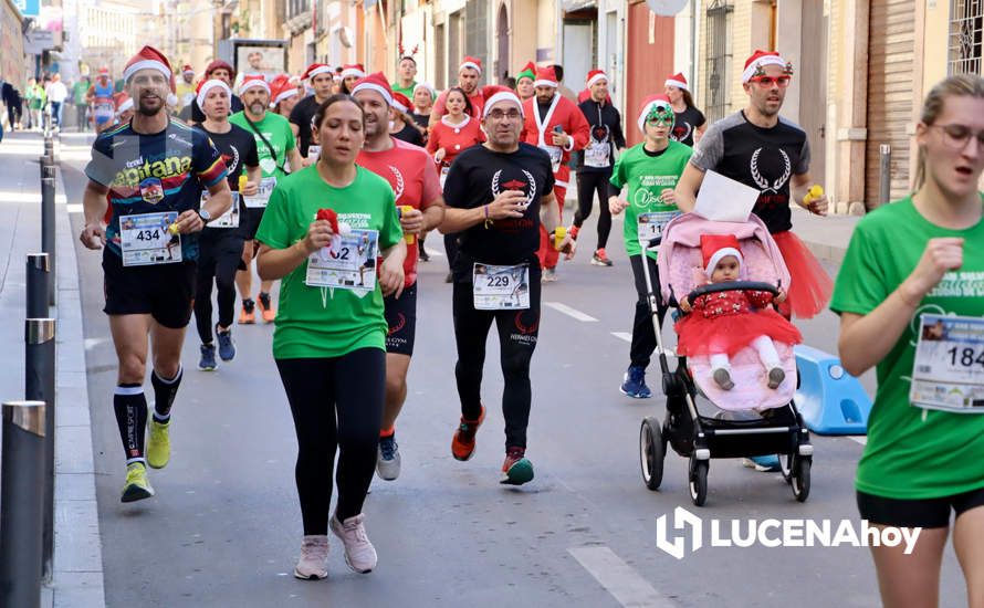 GALERÍA (I): Las fotos de la III San Silvestre de Lucena, la carrera más divertida y solidaria del año