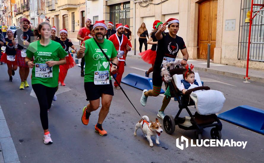 GALERÍA (I): Las fotos de la III San Silvestre de Lucena, la carrera más divertida y solidaria del año