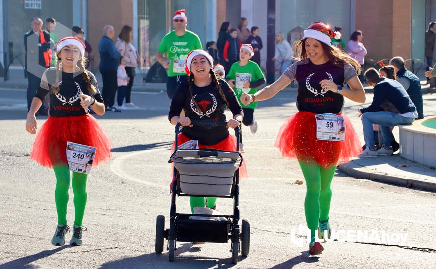 GALERÍA (II): Las fotos en la línea de meta de la III San Silvestre Solidaria de Lucena GALERÍA (II): Las fotos en la línea de meta de la III San Silvestre Solidaria de Lucena