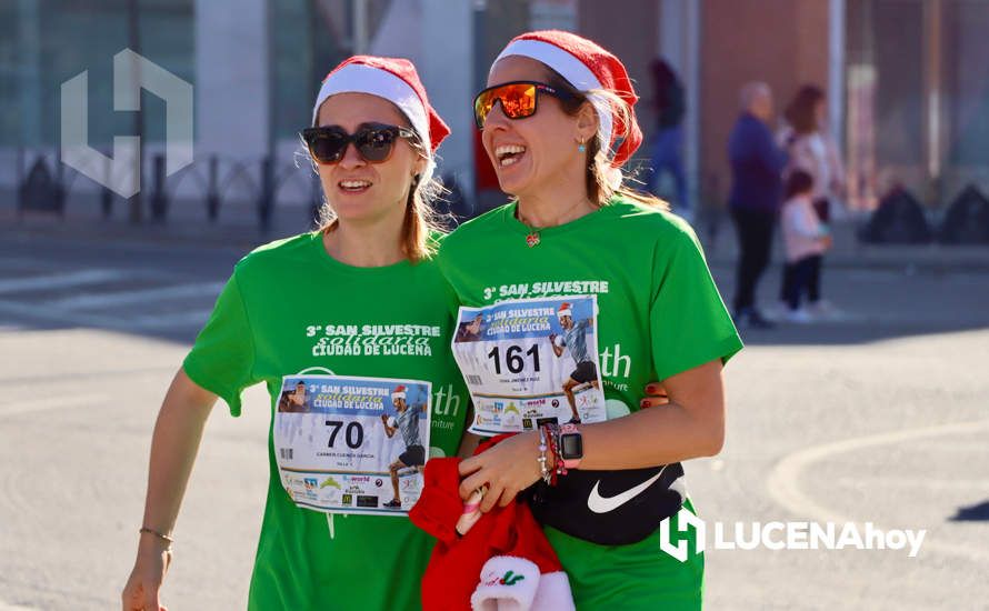GALERÍA (II): Las fotos en la línea de meta de la III San Silvestre Solidaria de Lucena GALERÍA (II): Las fotos en la línea de meta de la III San Silvestre Solidaria de Lucena