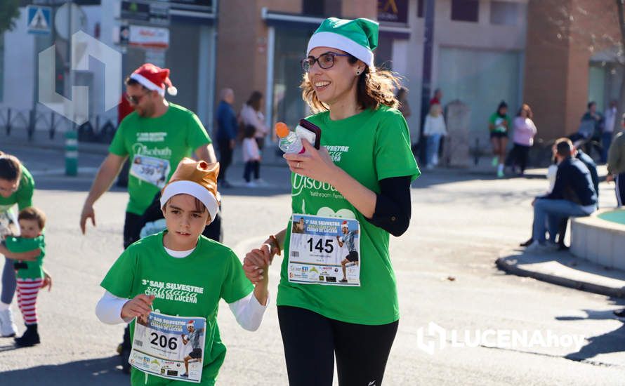 GALERÍA (II): Las fotos en la línea de meta de la III San Silvestre Solidaria de Lucena GALERÍA (II): Las fotos en la línea de meta de la III San Silvestre Solidaria de Lucena