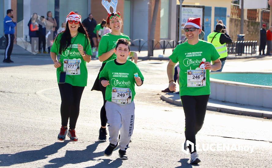 GALERÍA (II): Las fotos en la línea de meta de la III San Silvestre Solidaria de Lucena GALERÍA (II): Las fotos en la línea de meta de la III San Silvestre Solidaria de Lucena