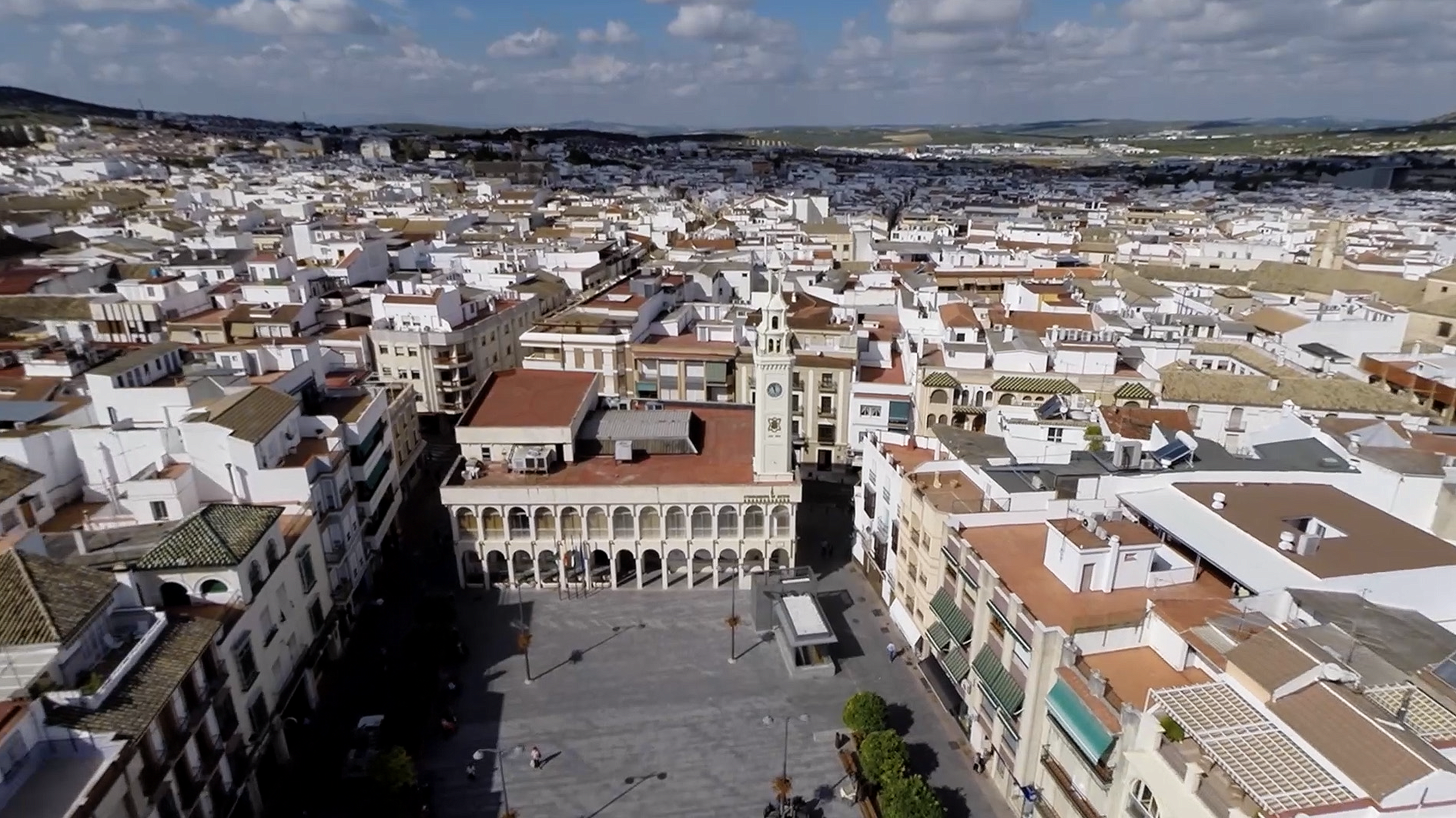 Vista aérea del casco urbano de Lucena