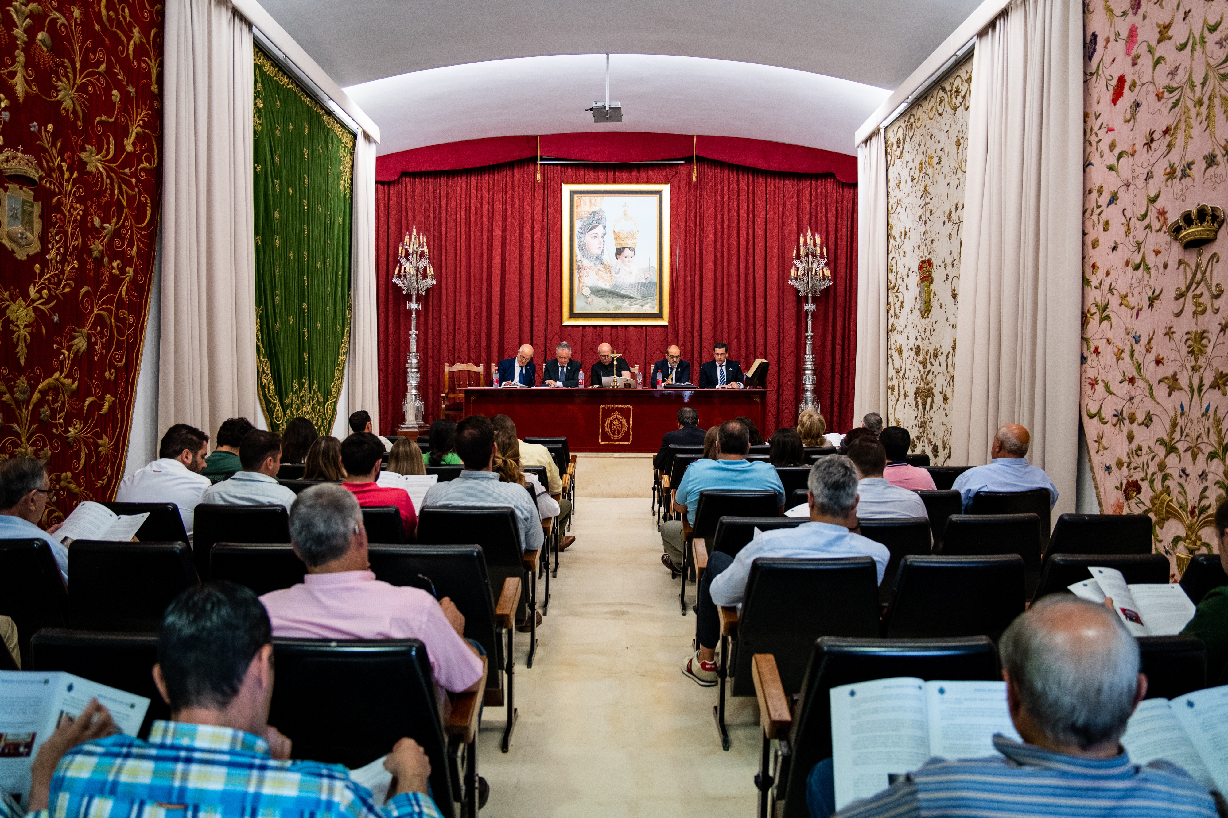 Junta General de Hermanos de la Real Archicofradía de María Santísima de Araceli