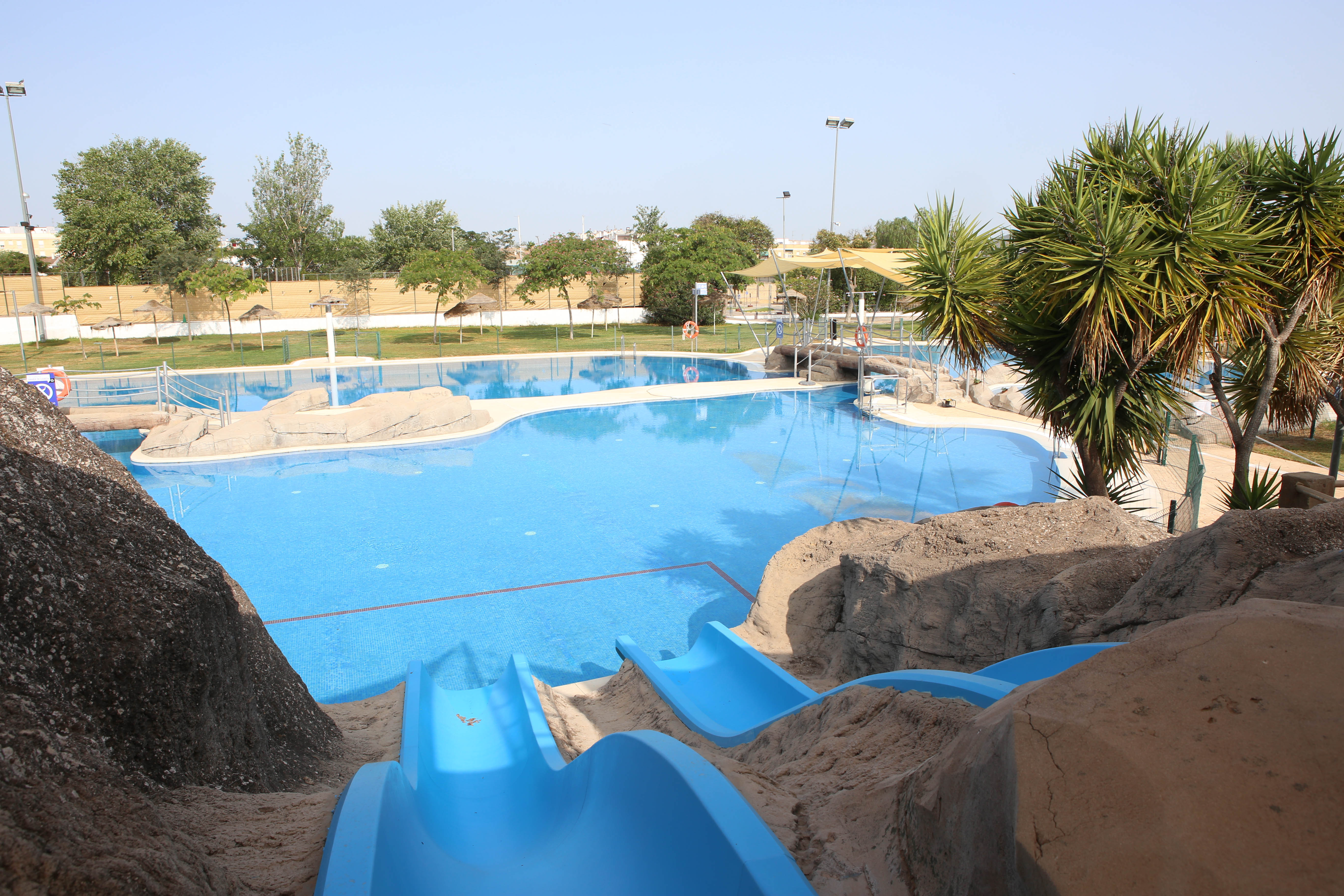 Piscina Municipal Lucena Piscina Municipal Lucena