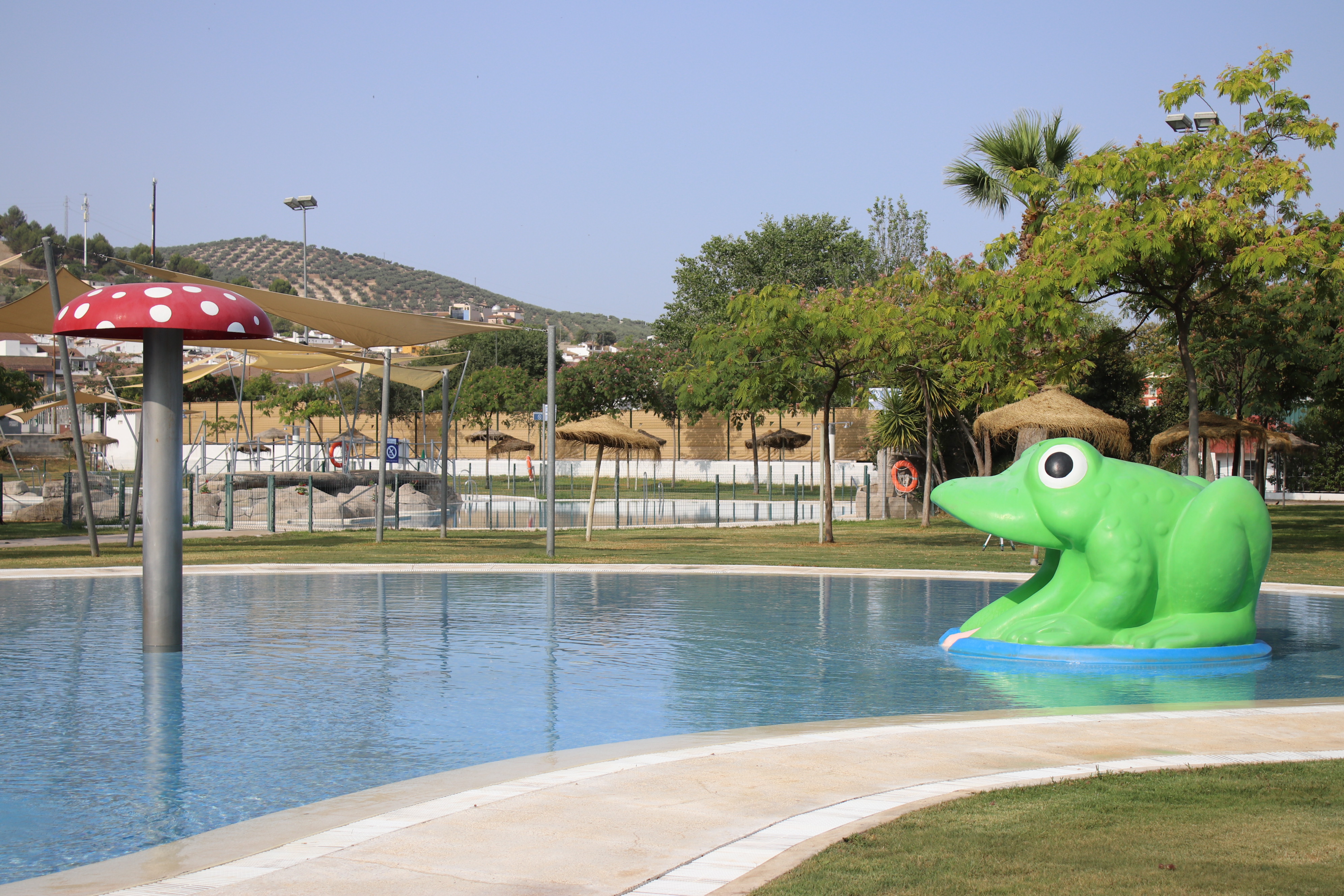 Piscina Municipal Lucena Piscina Municipal Lucena